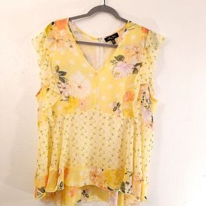 Melissa Paige, yellow floral print flutter sleeve zippered back blouse